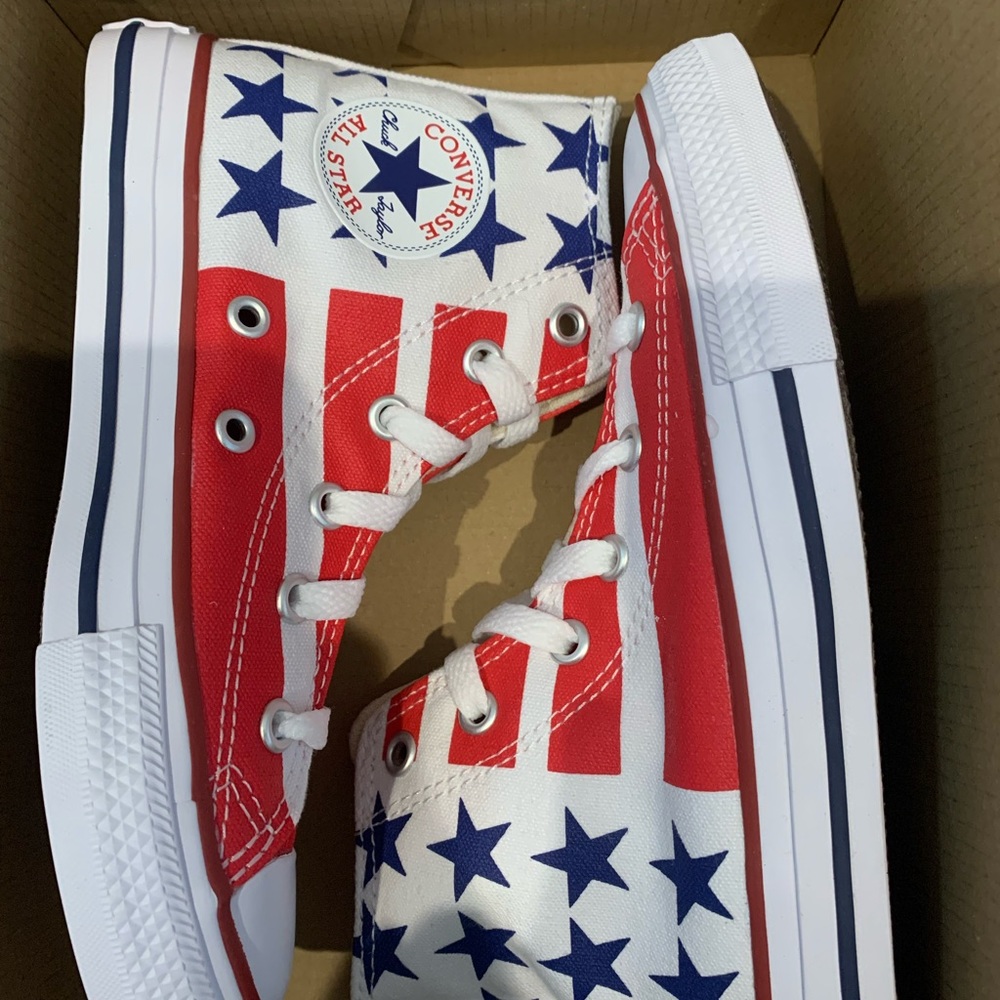 ‼️FIRM‼️ nib size 12 converse Chuck Taylor American flag stars stripes hi tops - Picture 5 of 8